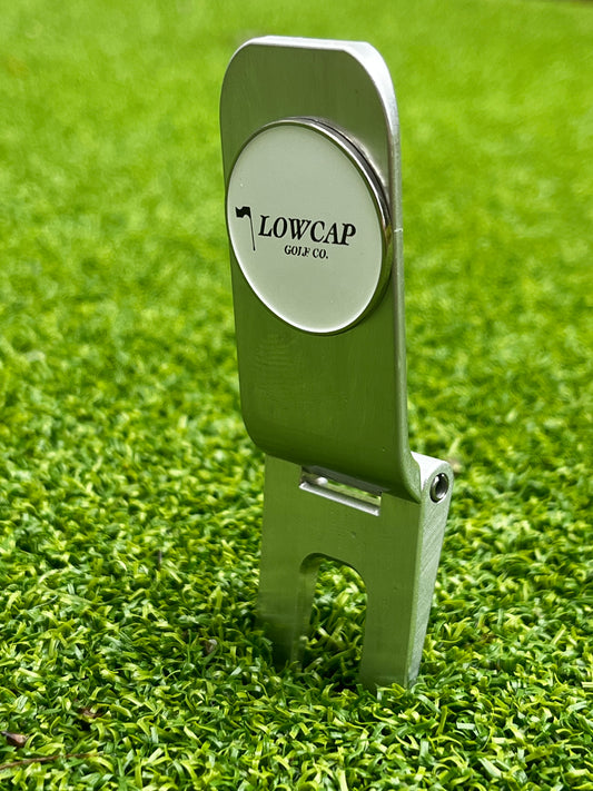 Folding Divot Tool